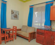 Uganda Western Region Fort Portal vacation rental compare prices direct by owner 9687219