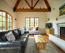 United States California Ojai vacation rental compare prices direct by owner 133873