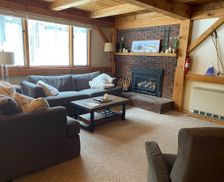 United States Maine Carrabassett Valley vacation rental compare prices direct by owner 518826