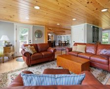 United States Maine Embden vacation rental compare prices direct by owner 662501