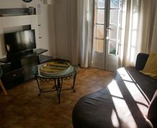 France Provence-Alpes-Côte d'Azur Tarascon vacation rental compare prices direct by owner 13066058