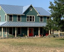 United States Texas Utopia vacation rental compare prices direct by owner 859682