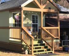 United States North Carolina Lewisville vacation rental compare prices direct by owner 23677404