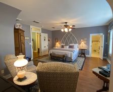 United States Texas Jefferson vacation rental compare prices direct by owner 1240538