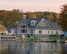 United States Michigan Fenton vacation rental compare prices direct by owner 24926167