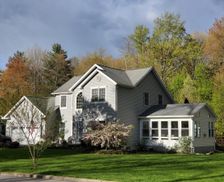 United States New York Saratoga Springs vacation rental compare prices direct by owner 1368495