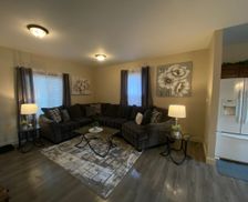United States New York Niagara Falls vacation rental compare prices direct by owner 410141