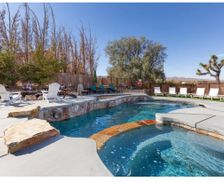 United States California Yucca Valley vacation rental compare prices direct by owner 1179423