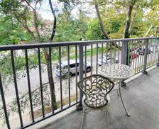 United States New York Queens vacation rental compare prices direct by owner 2080932