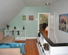 United States New York Mineola vacation rental compare prices direct by owner 33746303