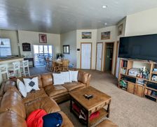 United States Wyoming Casper vacation rental compare prices direct by owner 950801