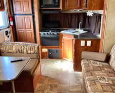 United States Arizona Meadview vacation rental compare prices direct by owner 1240830