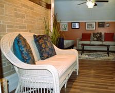 United States North Dakota Grand Forks vacation rental compare prices direct by owner 13045654