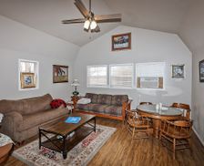 United States Texas Canyon vacation rental compare prices direct by owner 339901