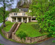 United States West Virginia Bramwell vacation rental compare prices direct by owner 1256429