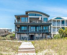 United States North Carolina Kure Beach vacation rental compare prices direct by owner 2559534
