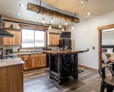 United States Montana West Yellowstone vacation rental compare prices direct by owner 337490