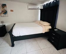 Jamaica St. Andrew Parish Kingston vacation rental compare prices direct by owner 3073317