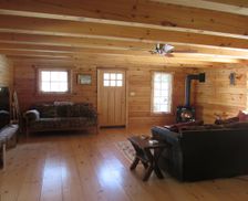 United States New York North Creek vacation rental compare prices direct by owner 2105666