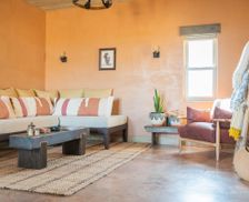 United States Utah Kanab vacation rental compare prices direct by owner 2141212