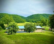 United States Tennessee Sneedville vacation rental compare prices direct by owner 11496004