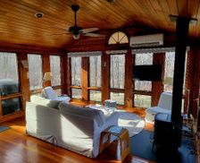 United States New York Cold Spring vacation rental compare prices direct by owner 1129000