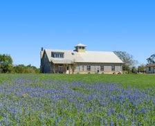 United States Texas Brenham vacation rental compare prices direct by owner 2504945