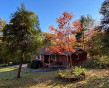 United States North Carolina Pisgah Forest vacation rental compare prices direct by owner 11518358
