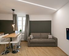 Italy Trentino-Alto Adige Bozen vacation rental compare prices direct by owner 4781491