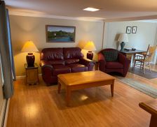 United States Maine Caribou vacation rental compare prices direct by owner 29659952