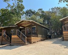 United States Texas Dripping Springs vacation rental compare prices direct by owner 2077180