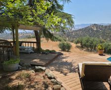 United States California Coalinga vacation rental compare prices direct by owner 11587827