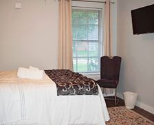 United States Texas Denton vacation rental compare prices direct by owner 2050248