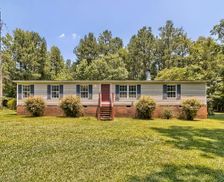 United States South Carolina Saluda County vacation rental compare prices direct by owner 1923712