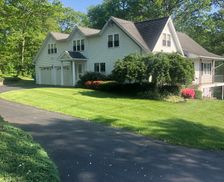 United States Connecticut Waterbury vacation rental compare prices direct by owner 2064121