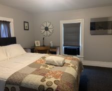 United States New York Penn Yan vacation rental compare prices direct by owner 6336122