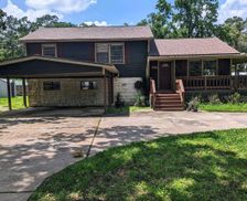 United States Texas Montgomery vacation rental compare prices direct by owner 2520768