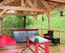 United States North Carolina Clyde vacation rental compare prices direct by owner 2638794