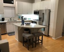 United States California Irvine vacation rental compare prices direct by owner 2101079
