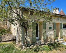 France Nouvelle-Aquitaine Grézillac vacation rental compare prices direct by owner 4840809