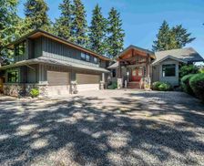 Canada British Columbia Halfmoon Bay vacation rental compare prices direct by owner 2909513