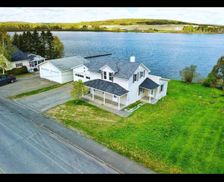 United States Maine Saint Agatha vacation rental compare prices direct by owner 11671767