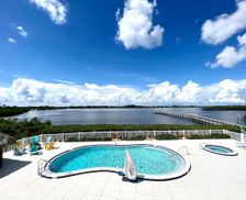 United States Florida Palmetto vacation rental compare prices direct by owner 25251989