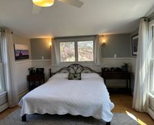 United States Rhode Island New Shoreham vacation rental compare prices direct by owner 29790370