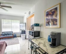 United States Florida Lutz vacation rental compare prices direct by owner 2434924