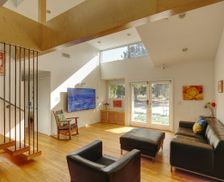 United States California Santa Monica vacation rental compare prices direct by owner 134024