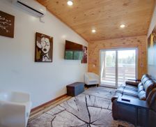 United States Michigan Interlochen vacation rental compare prices direct by owner 11416230