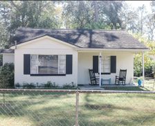 United States Georgia Waycross vacation rental compare prices direct by owner 11636564