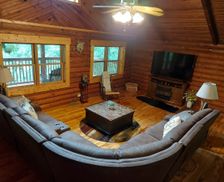 United States Ohio Sugar Grove vacation rental compare prices direct by owner 2707405