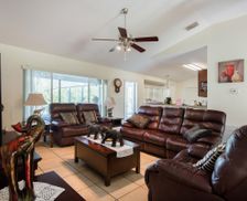 United States Florida Deltona vacation rental compare prices direct by owner 2706407